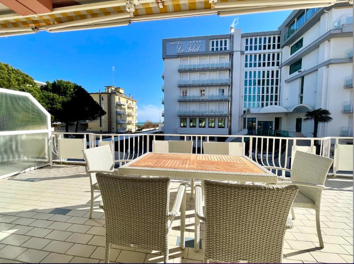 Albatros - Carraro Immobiliare - Family * Lido di Jesolo